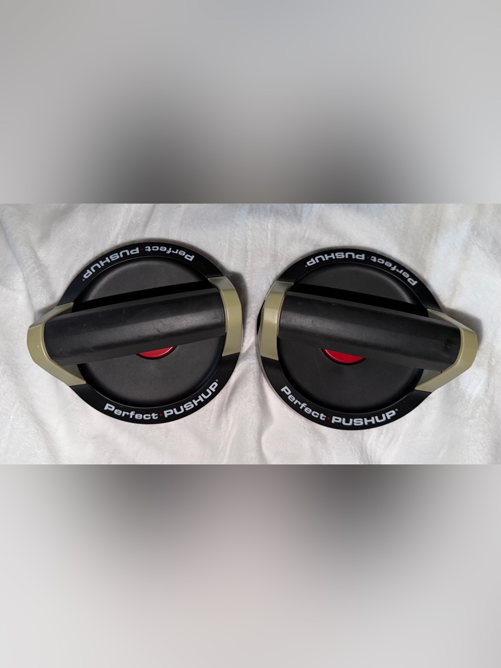 Perfect Pushup Push-Up Handles in Black with Beige Accents